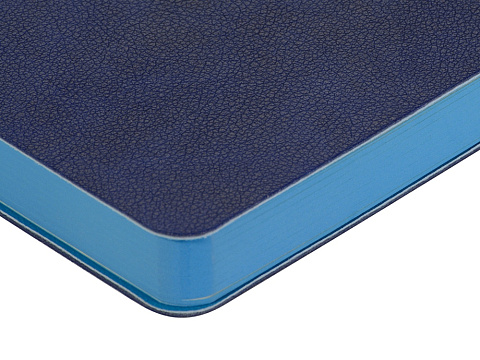 Ежедневник А5 датированный Boston 2026, синий с голубым обрезом - рис 4.